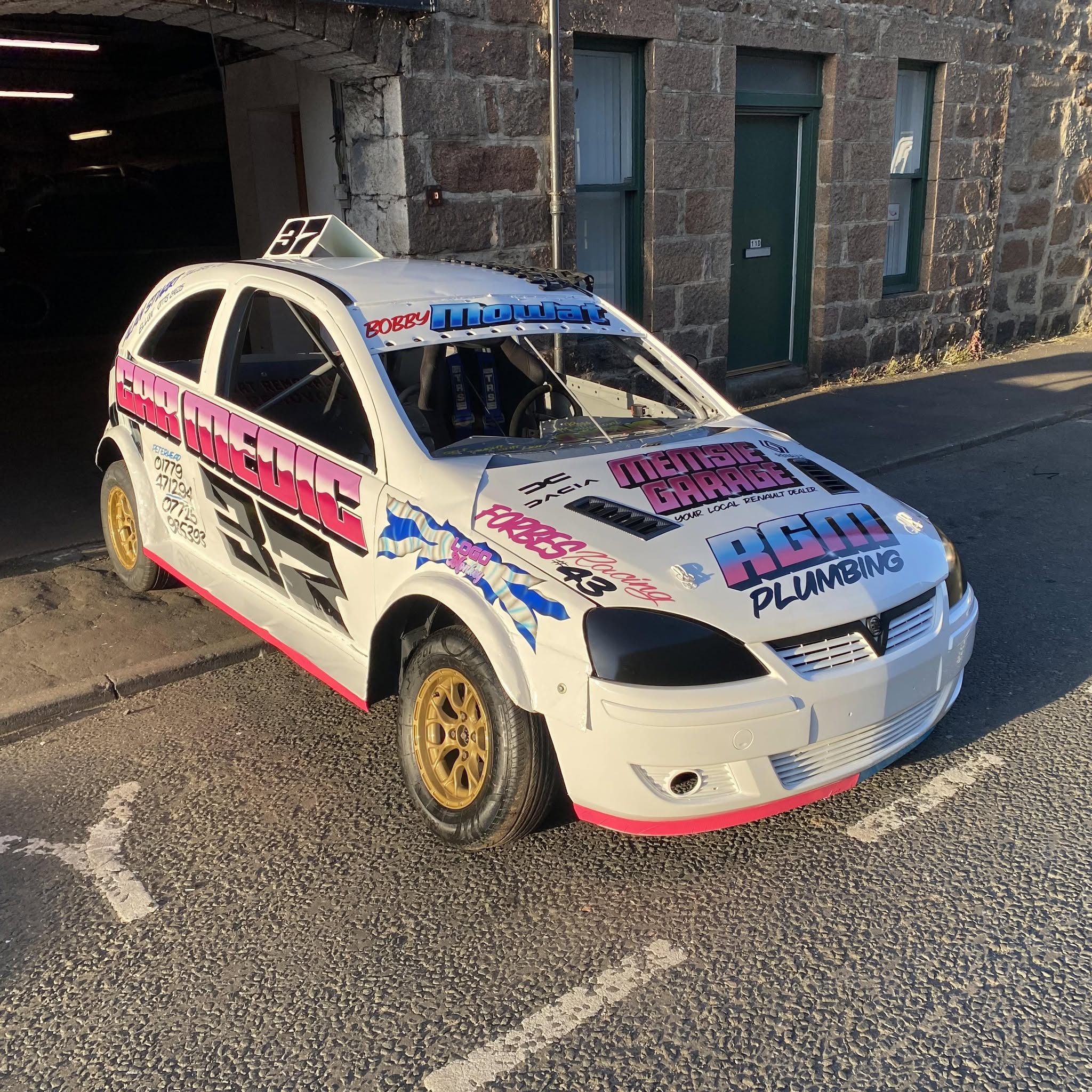 Hot Saloons Track Points 2026